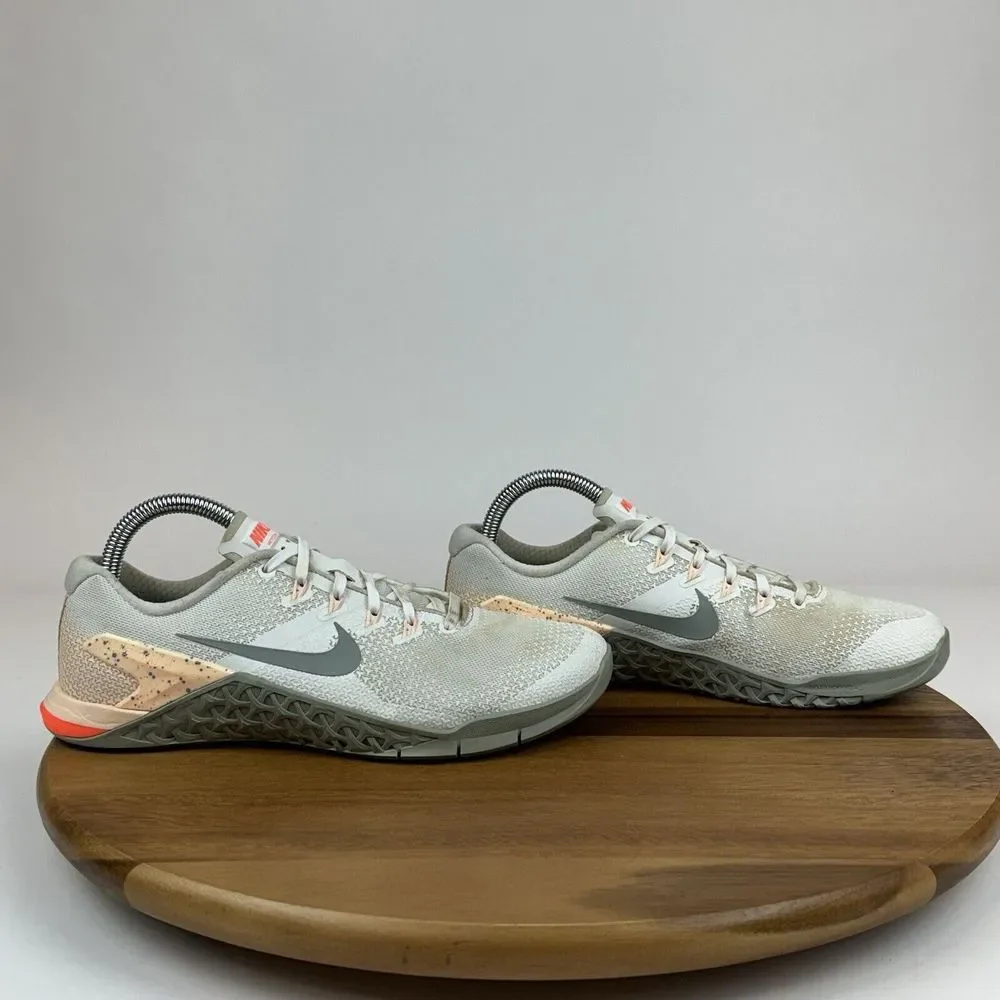 Womens Nike‎ Metcon 4 White Athletic Training Gym Sneakers Shoes Size 8.5 M